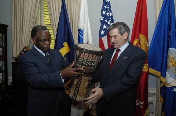 Amama Mbabazi