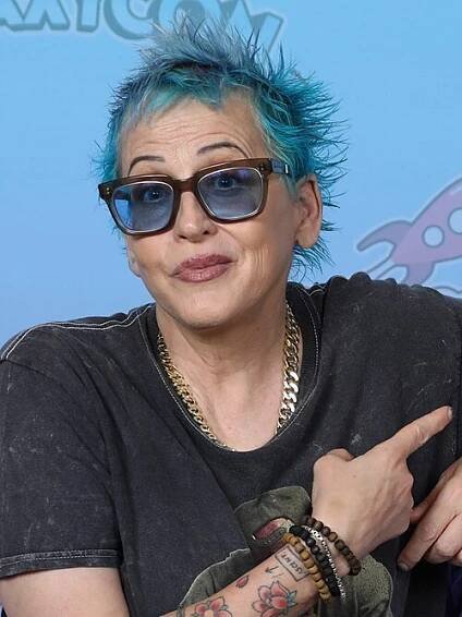 Lori Petty – Wikipedia
