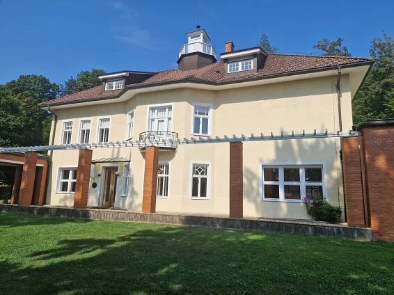 Baťova vila «1.9.2024» – Snami Tour