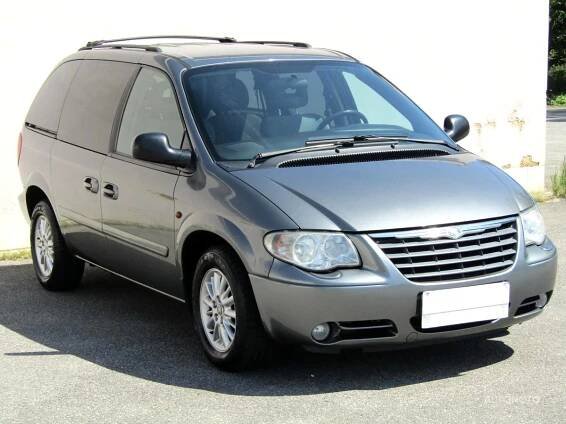 Soukromý prodej auta Chrysler Voyager rok 2008 - 100000 Kč, prodej i na splátky. - Zisková dražba