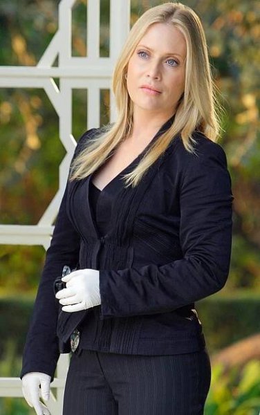 Kriminálka Miami - Rozvodová párty - Z filmu - Emily Procter