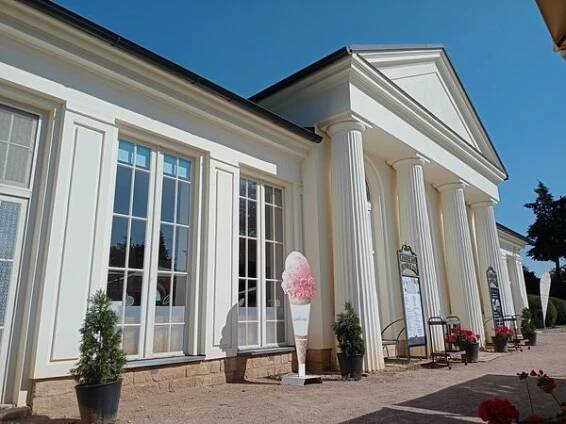 Café Orangerie foto 6
