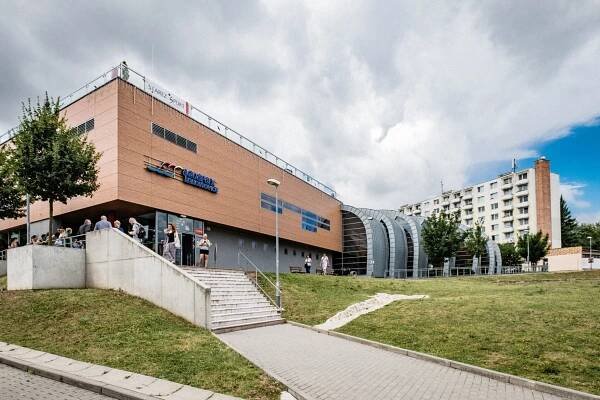 Procházka s městským architektem po Aquaparku v Kohoutovicích 11/7/2017 | KAM Brno 
