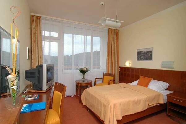 Sanssouci Hotel 4*
