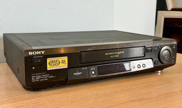 Sony SLV-SE80 VHS přehrávač na opravu nebo nd - TV, audio, video