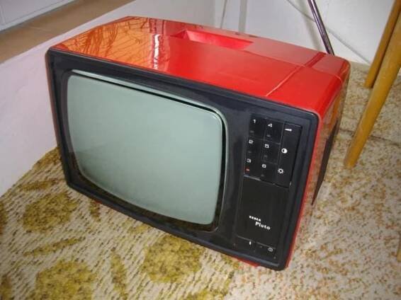 Pin by a on externí přívody | Vintage tv, Old tv, Vintage television