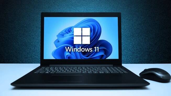 Windows 11 Steals the Lead from Windows 10 as the Most Installed Desktop OS