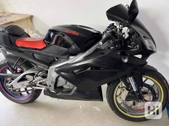 Aprilia RS 125 - foto 1