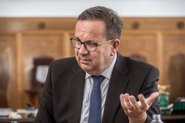 Pohledem Deníku: Prostě firma