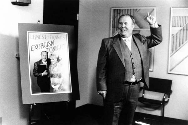 Bláznivý exorcista - Z filmu - Ned Beatty