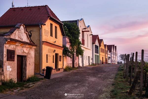 Dolní Dunajovice | DušeKarpat.cz
