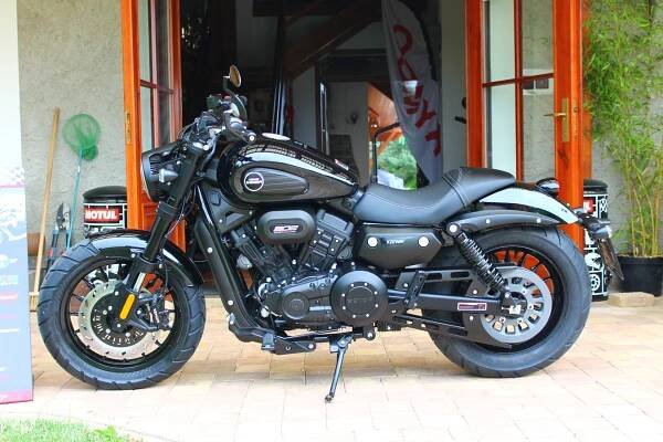 Keeway V302C - Velký Třebešov - Bazar