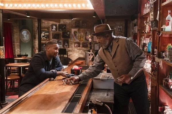 The Village - Laid Bare - Z filmu - Jerod Haynes, Frankie Faison