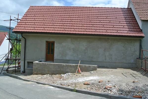 Rekonstrukce domu č.p. 131 (v uličce) - Oficiální stránka obce Březová