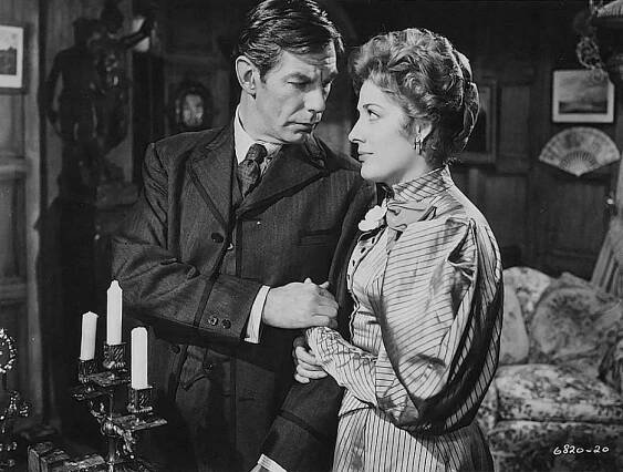 Michael Gough, Melissa Stribling - Dracula - Z filmu