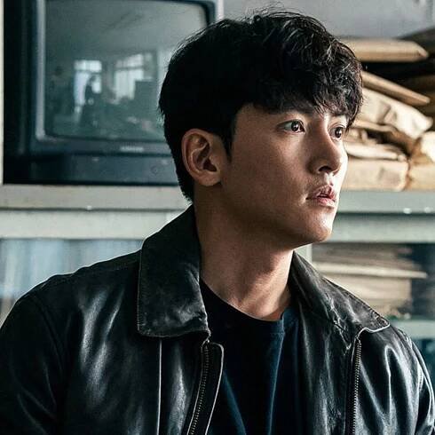 Ji Chang Wook 32