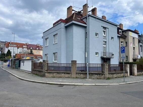 Pronájem bytu 1+kk 24 m², Světická, Praha, Praha