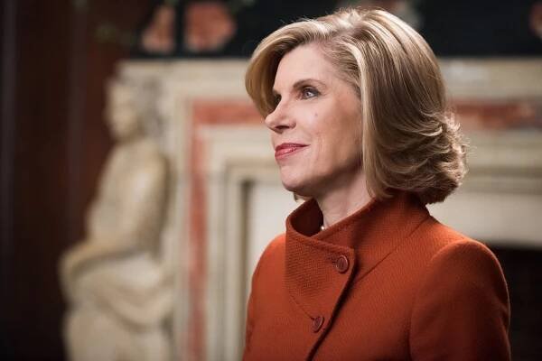 Dobrá manželka - Pohroma - Z filmu - Christine Baranski