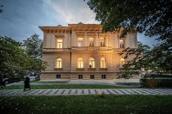 Historie architektura Villy Pellé