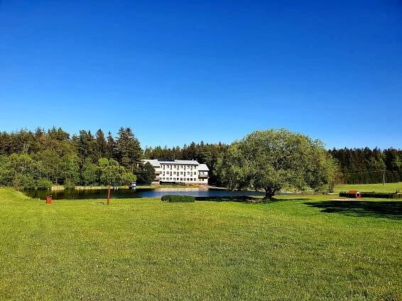Pobyt pro seniory, ubytování s procedurami za 7 200 Kč Zderaz Hotel a Wellness Renospond • Firmy.cz