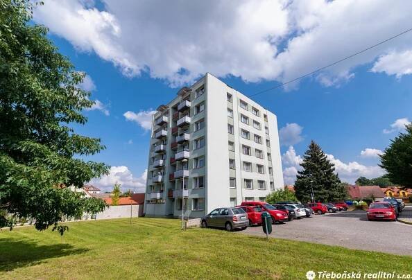 Prodej Byt 3+1, Vrchlického, Třeboň - Třeboň II, okres Jindřichův Hradec