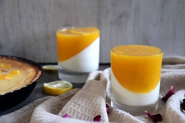 Mango panacotta
