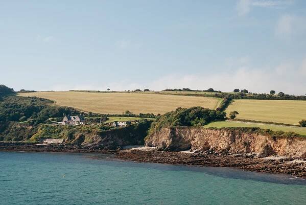 Sunny Coastal Views Near Falmouth, Cornwall – Free Stock Photo