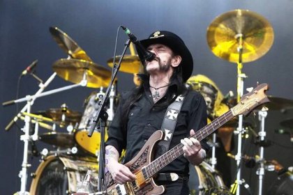 Lemmy Features in New Documentary About Rainbow Bar and Grill