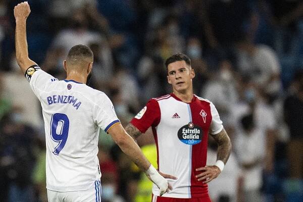 Real zvítězil i díky hattricku Benzemy, Atlético otáčelo v nastavení