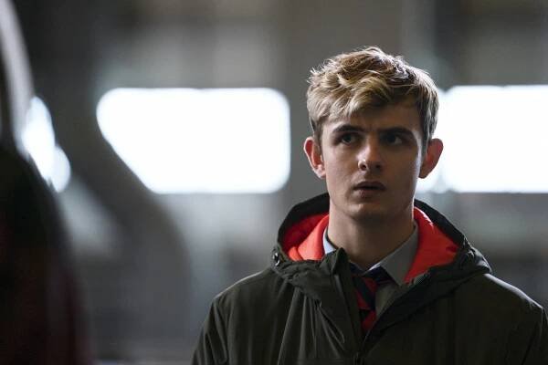 Alex Rider - Mirror (S02E03) (2021)