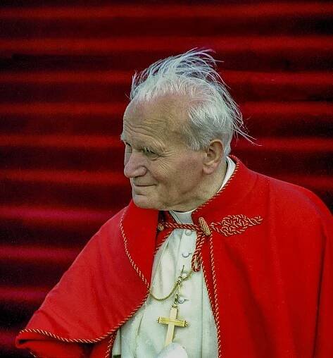 Pope John Paul II’s pilgrimages to Poland in pictures | Notes From Poland