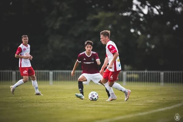 Vítězný start | sparta.cz