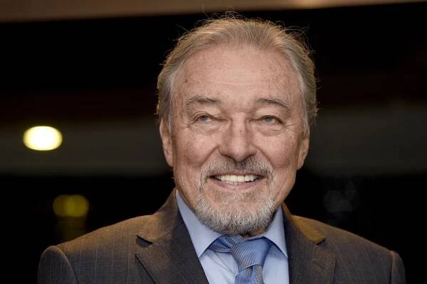 Karel Gott potěšil své blízké ze záhrobí: Manželka Ivana mu splnila dojemné přání