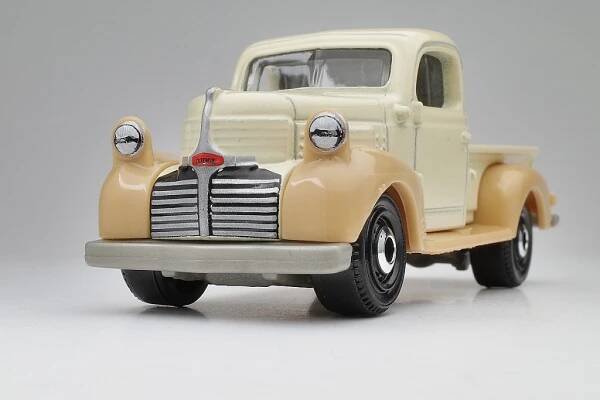 aRC002551_1940 Dodge V-Series Truck.jpg (151.5 KiB) Zobrazeno 79 x