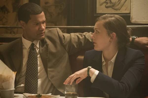 The Looming Tower - Boys at War - Z filmu - Virginia Kull