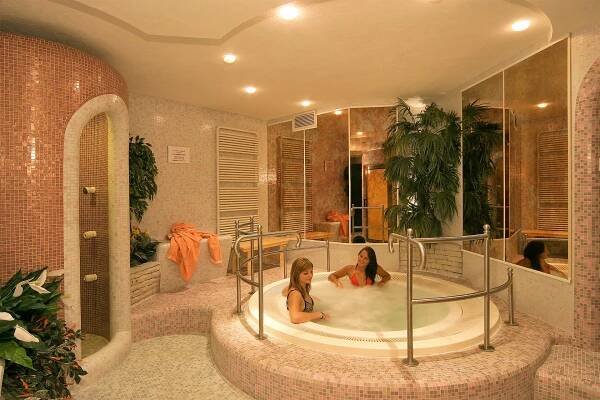 Wellness – Hotel Centrale Colfosco Alta Badia