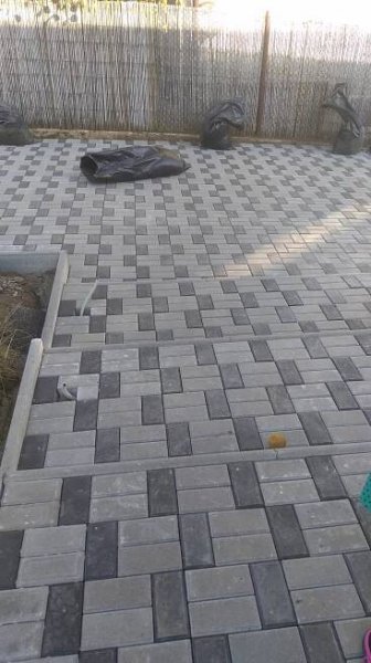 Pokládka zámkové dlažby, Sedlčany, Libíň, Stavební práce - Jiří Skalický