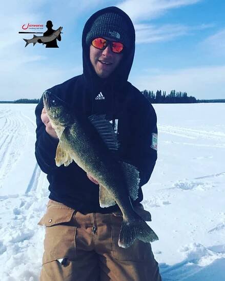 Jenkins Guiding Service - Ice Fishing