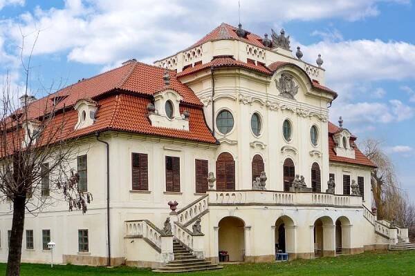Bečváry – starý zámek – Kolínsko – Cesty a památky
