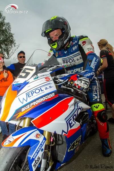 Fotogalerie Česká TT/IRRC: Fotogalerie ze sobotních Hořic | Motorkáři.cz