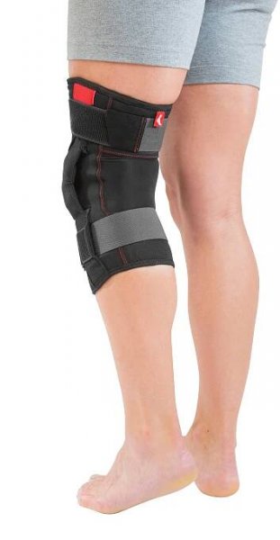 Mueller Hinged Knee Brace, ortéza na koleno Velikost: M 
