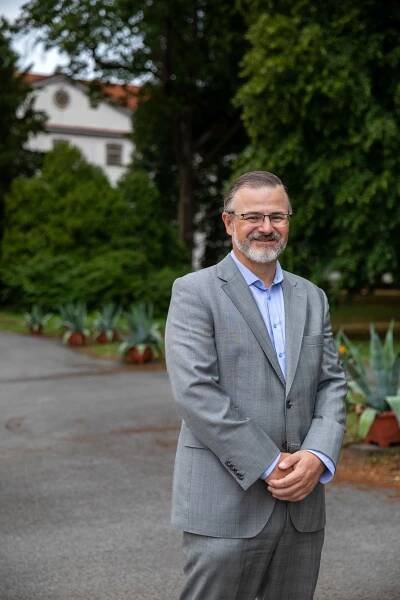Z děsivé léčebny moderní dětskou psychiatrií: kino od Čtvrtníčka a terapie v parku