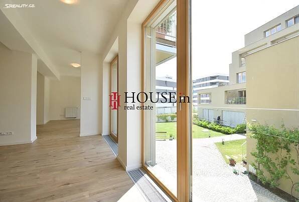 Pronájem bytu 2+kk 57 m², Na vysoké I, Praha 5 - Jinonice