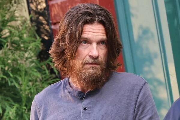 Jason Bateman Finally Trims His Long Hair and Bushy Beard: See the After Pic!
