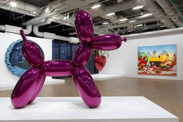 Centre Pompidou_Koons_Çronäse.jpg