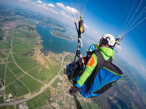 Tandemfliegen Chiemsee Chiemgau Paragliding Tandem Gleitschirmflug