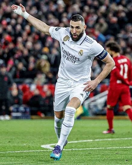 Katrim Benzema dal Liverpoolu dva góly