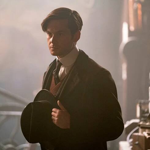 Versatile Tom Riley tackles sci-fi fantasy in 'The Nevers' Victorian Bulgaria England Broadway Joss Whedon