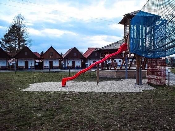 4camping pohotovost OSTROŽSKÁ NOVÁ VES - Slovácký dvůr s.r.o. | 4camping.cz