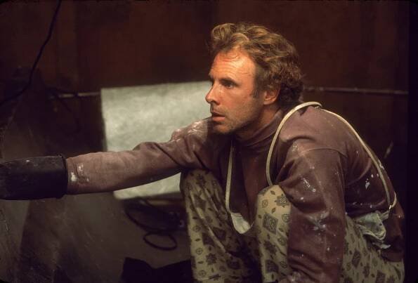 Černá neděle - Z filmu - Bruce Dern